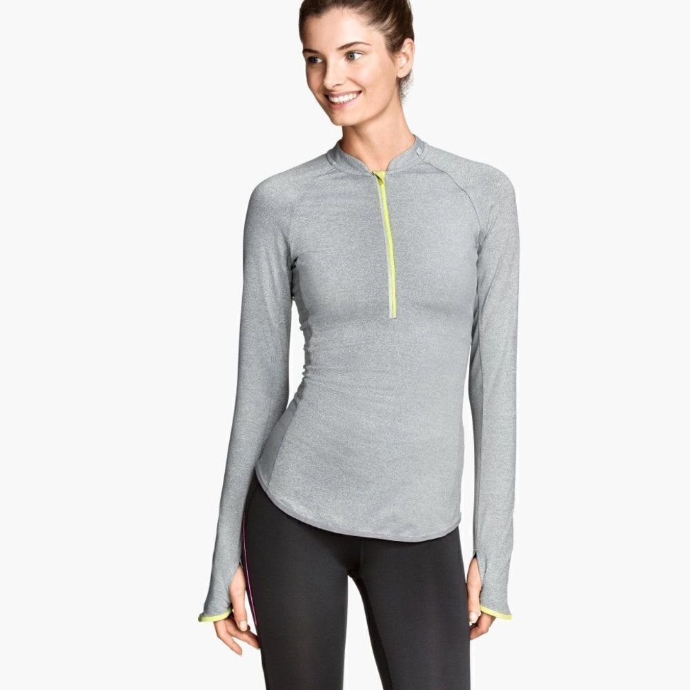 ✨H&M Sports Top✨